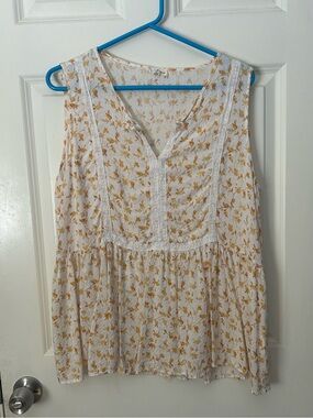 Jane and Delancey White Sleeveless Floral Peasant Tunic with Mustard Print